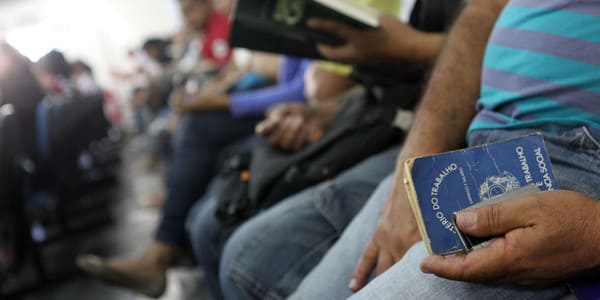 Demissão voluntária foi o tipo de desligamento mais frequente registrado no Estado em 2025