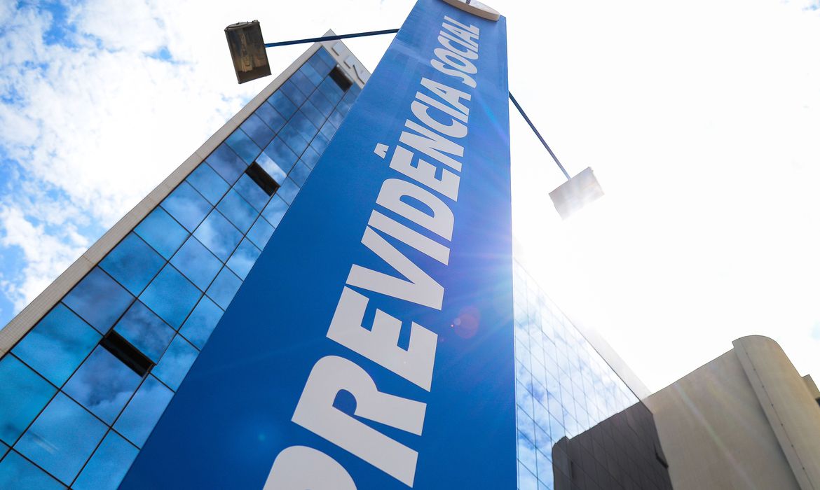 INSS amplia prazo de auxílio-doença sem perícia