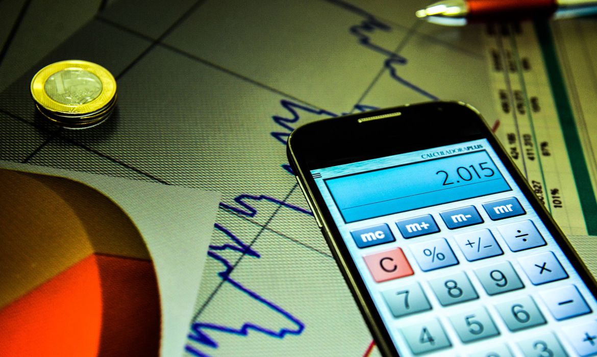 Atividade econômica cresceu 0,1% em maio