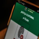 Eleitor tem um mês para regularizar pendências e ficar apto a votar