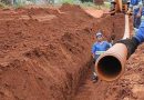 Corsan realiza obra de rede de esgoto em quatro bairros da cidade