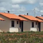 Estado amplia beneficiados do programa habitacional Porta de Entrada e vai contemplar mais mil famílias