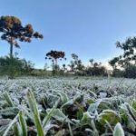 Forte massa de ar polar vai avançar sobre o Brasil no próximo fim de semana