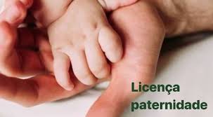 Novos prazos para licença-paternidade valem a partir de 2027 Novos prazos para licença-paternidade valem a partir de 2027