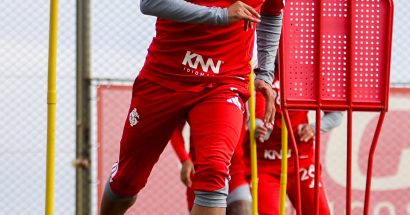 Incertezas no Time Titular e Coletiva da Diretoria: As Últimas Novidades do Internacional