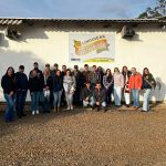 Secretaria de Desenvolvimento Rural promove visita técnica de alunos  à agroindústria Linguiças Tallowitz