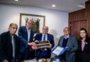 Assembleia Legislativa e UVERGS debatem municipalismo em encontro alusivo ao Dia do Vereador